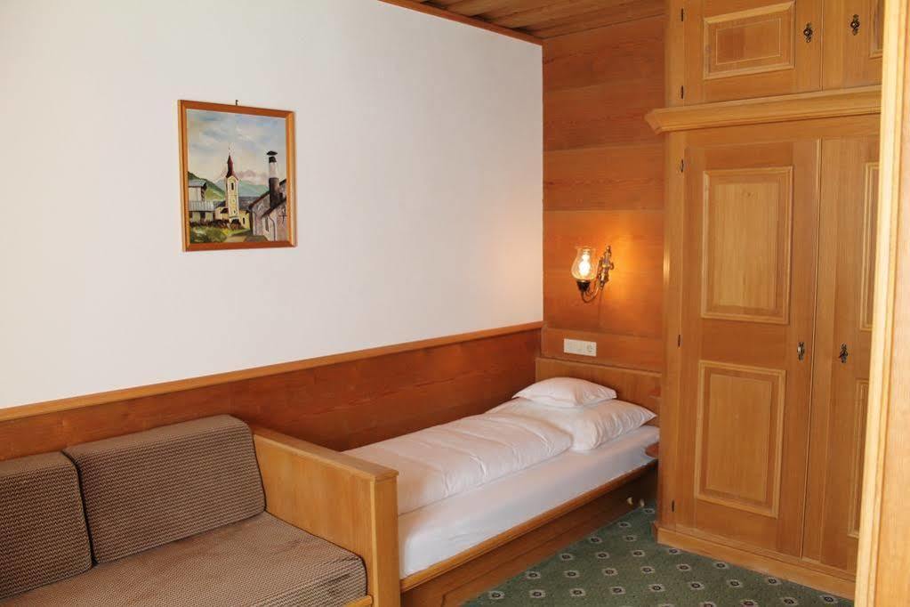 Gasthof Zum Goldenen Loewen Наудерс Экстерьер фото